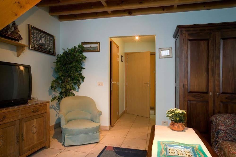 Hotel - B&B Elementum Кортрейк Экстерьер фото