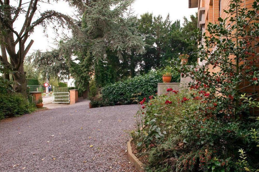 Hotel - B&B Elementum Кортрейк Экстерьер фото
