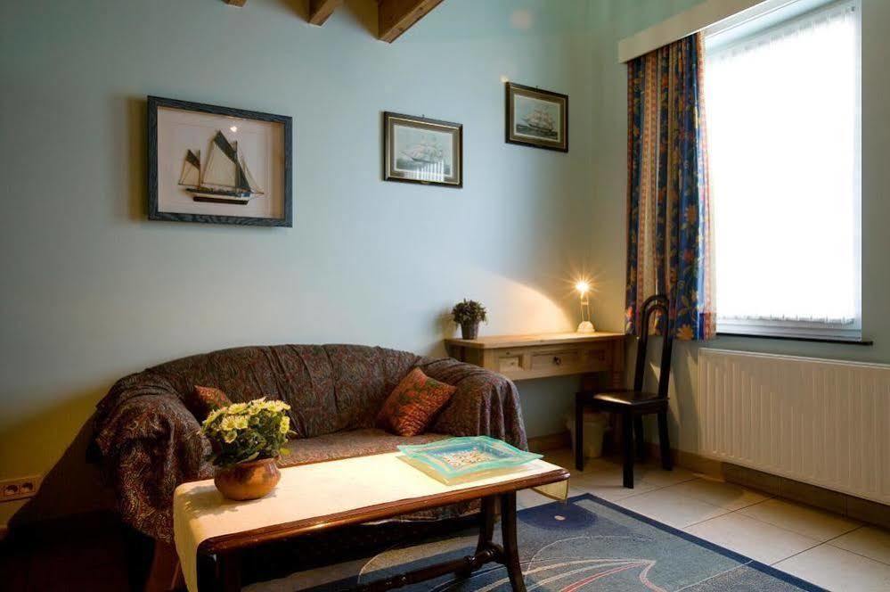 Hotel - B&B Elementum Кортрейк Экстерьер фото